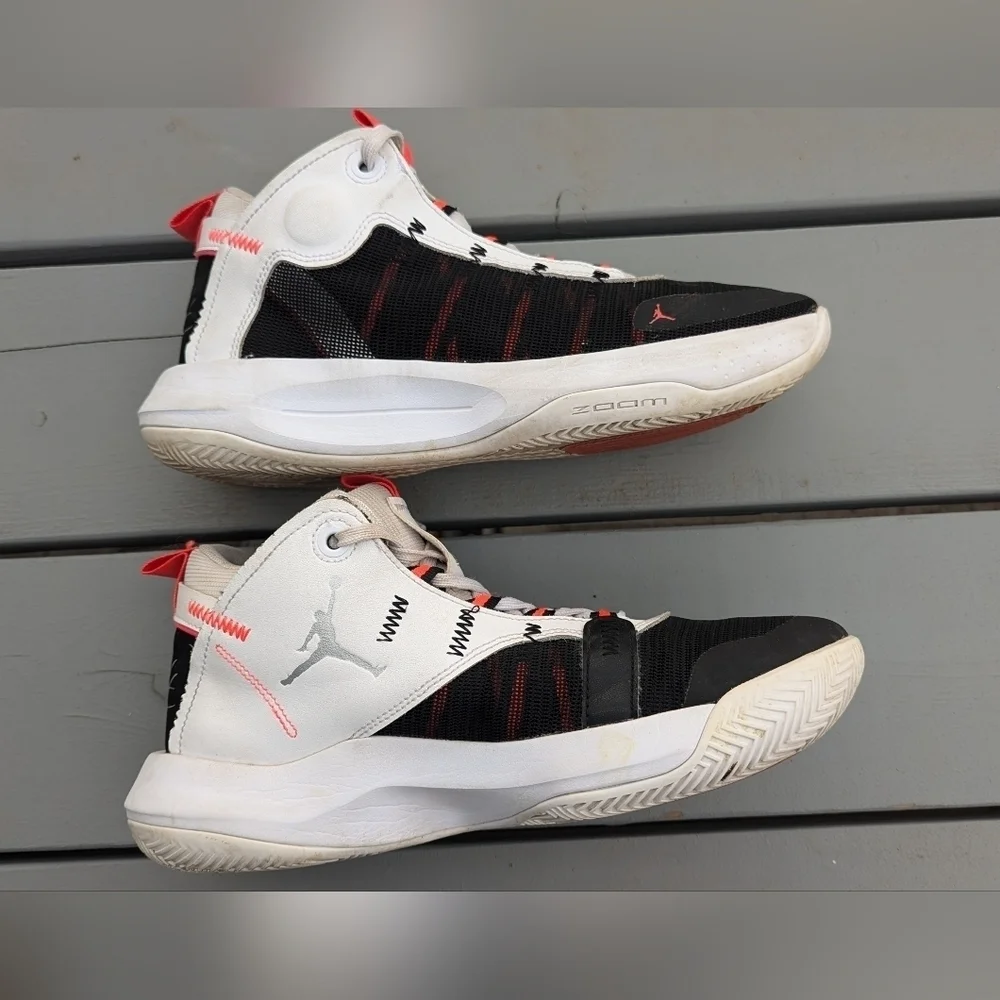 Nike Air Jordan Man's Jumpman 2020 Basketball Shoes Size 9.5